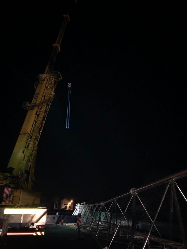 La grue est en place