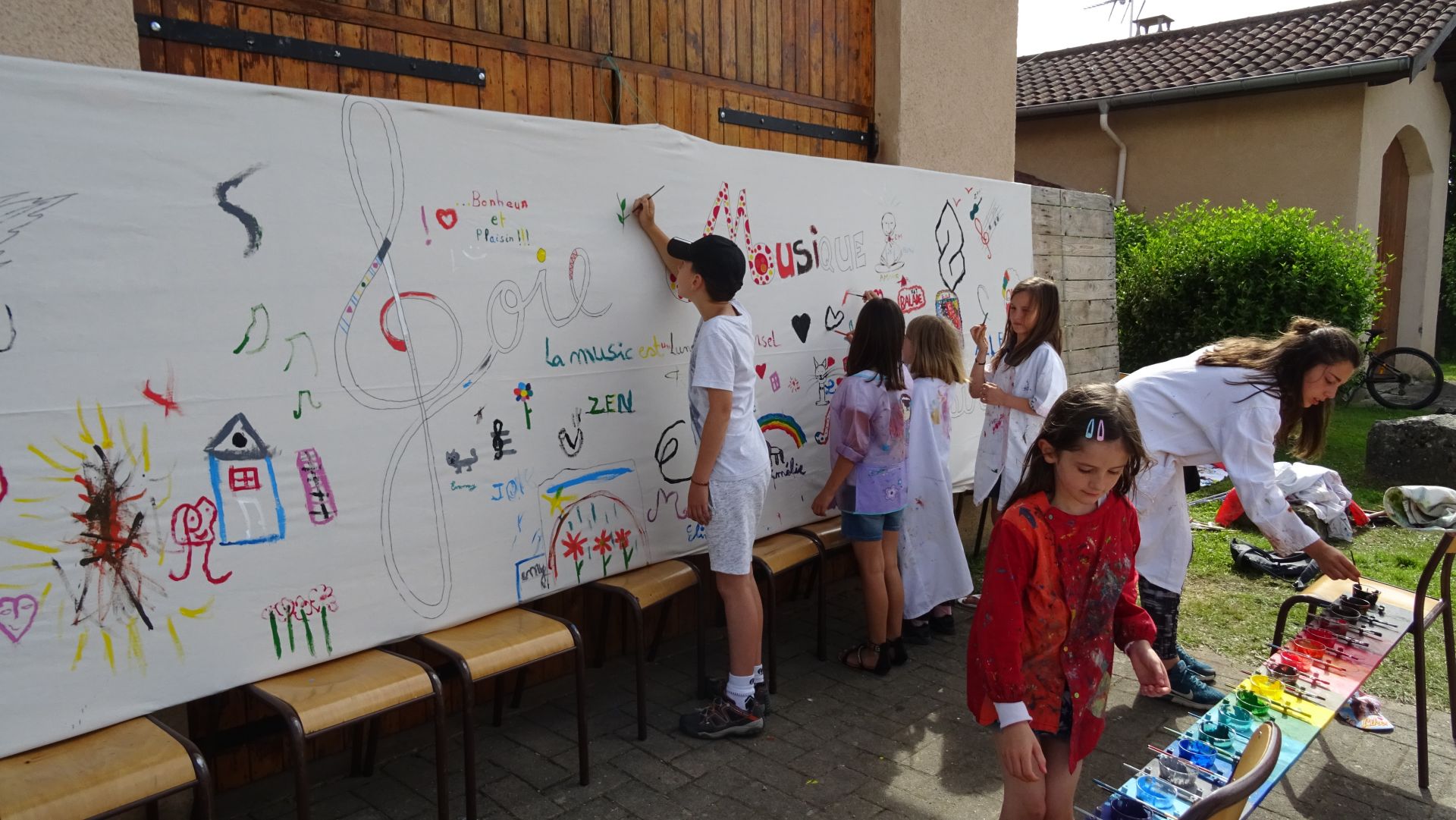 La fresque murale par Léz'Arts à Thème