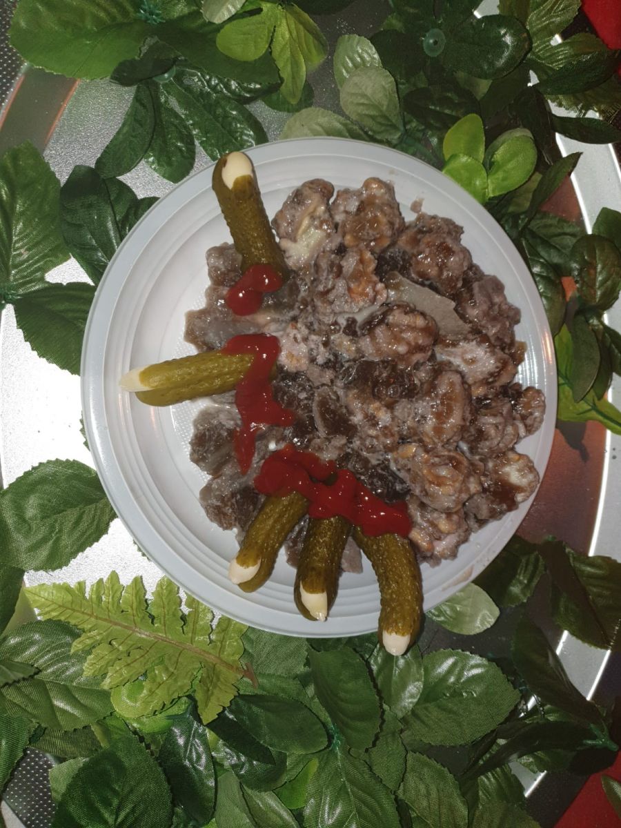 Cervelles de moineaux et doigts d'ogres