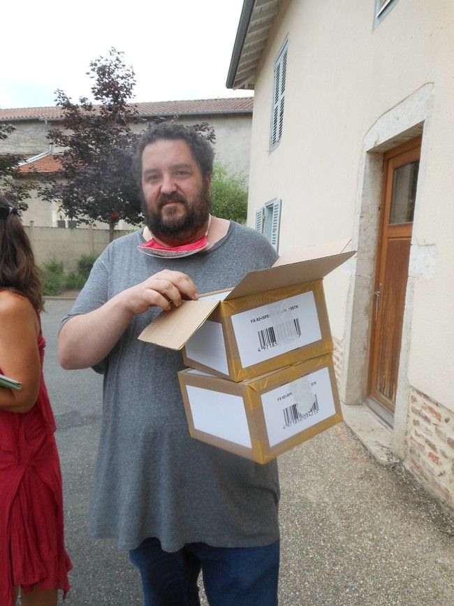 Le Directeur en attente de distribution