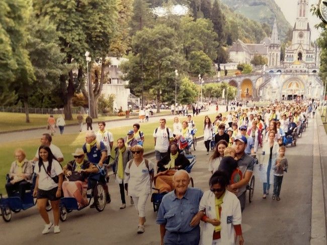Emile lors d'un pélerinage à Lourdes