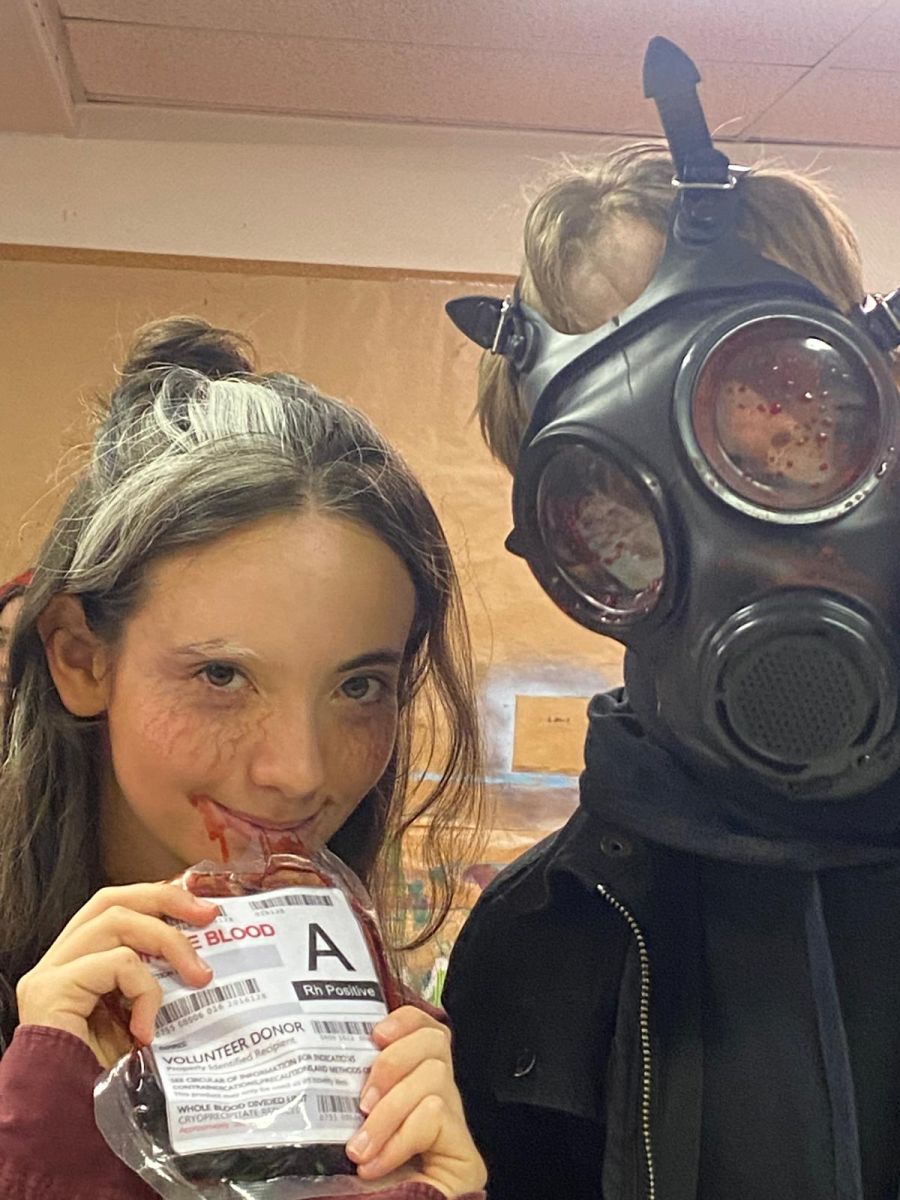 Quelques monstres de la troupe de bénévoles