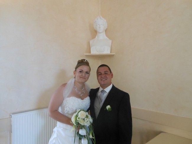 Le 31 mai 2014 se sont unis Emilie CHENE et Xavier DECOLLONGE
